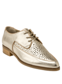Diseño elegante en cuero oro, zapato casual femenino Pollini I215 con taco plano de 2.7 cm.