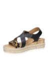 Sandalia de cuero animal print con estilo casual y taco plano de 6 cm.