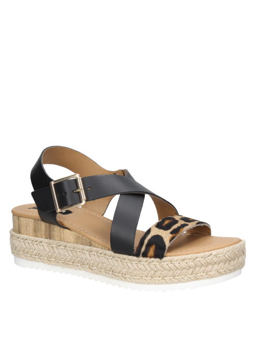 Sandalia de mujer Pollini G219 en cuero animal print con taco plano y punta abierta.