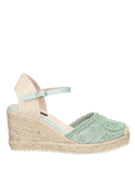 Alpargata verde boho-chic para mujer, perfecta para combinar con ropa casual de primavera y verano.