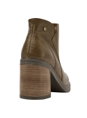 Botín café de cuero para mujer, estilo casual, diseño elegante con taco bloque de 9 cm.