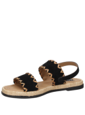 Sandalia negra de mujer, combinación de cuero y fibra, perfecta para un look casual veraniego.