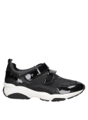 elegante zapatilla negra casual femenina Pollini C101, ideal para un look diario
