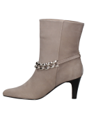 Botín de vestir taupe para mujer, cuero con punta alargada y cadena gruesa, ofrece estilo moderno y sofisticado.