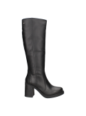 Elegante bota negra de cuero para mujer, corte alto y diseño clásico, perfecta para uso diario o eventos formales.