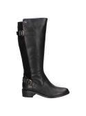Bota de cuero negra para mujer, estilo casual elegante, con detalles de hebillas y suela cómoda y estable.