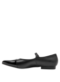 Calzado femenino de cuero negro, estilo Mary Jane con hebilla, ideal para eventos elegantes y largas jornadas laborales.