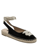 Alpargata casual de cuero negro para mujer, con lazo decorativo y suela de yute.