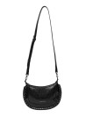Accesorio negro con diseño moderno y audaz, práctico para salidas urbanas o eventos casuales.
