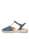 Calzado casual de mujer en cuero azul grisáceo con diseño clásico y suela de yute.