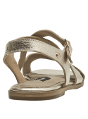 Sandalia dorada de cuero con tiras cruzadas, diseño elegante para mujer, ideal para eventos casuales.