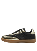 detalles dorados sobre textil negro en zapatilla femenina estilo deportivo, suela caramelo