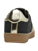 zapatilla deportiva de mujer en textil negro con detalles dorados elegantes y suela caramelo