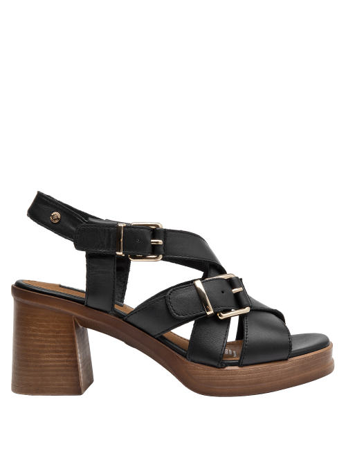 Sandalia negra de cuero con diseño versátil para días cálidos y salidas nocturnas.