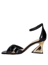 Sandalia negra de cuero con forro PU, estilo sofisticado y versátil para mujer.