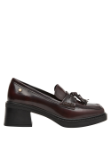 zapato burdeos mujer cuero casual, combina con vestido midi
