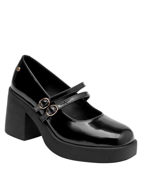 Zapatos de charol negros para mujer con punta cuadrada, recomendados para eventos chic y casuales.