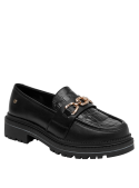 mocasín negro mujer cuero elegante, combina bien con vestidos y chaquetas de cuero.