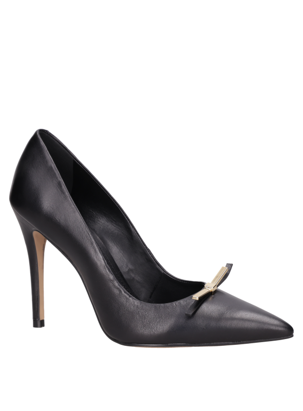 Zapatos elegantes de cuero negro para mujer, diseño de punta afilada, estilo contemporáneo.