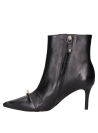 Botín negro de cuero para mujer, punta puntiaguda, aporta sensualidad a cualquier outfit.