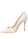 Zapato de tacón aguja beige para mujer, estilo vestir, ideal para eventos formales.