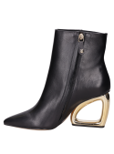 Calzado negro de mujer, botines con taco fantasía, perfecto para eventos formales.