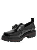 mocasín negro para mujer, estilo casual, ideal para oficina y brunch, confeccionado en cuero.