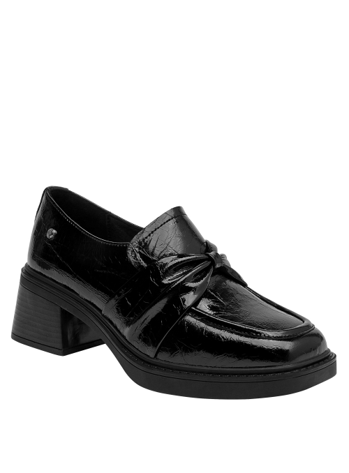 mocasín negro de cuero, taco bloque de 5.5 cm, estilo casual para mujer vanguardista.