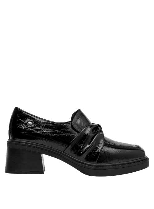 mocasín negro de cuero, taco bloque de 5.5 cm, estilo casual para mujer vanguardista.