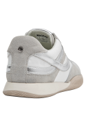 Calzado casual blanco de mujer, cómodo taco plano, ideal para un estilo vibrante.