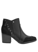 Botín casual negro de mujer, cuero, diseño atractivo para un look moderno y chic.
