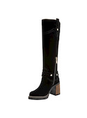 Bota de cuero negro para mujer, estilo casual, con tacón bloque de 9 cm y detalles en hebilla.