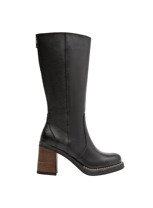 Bota de cuero negro para mujer, combina perfectamente con vestidos midi o jeans ajustados.