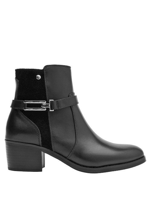 Botín negro de mujer en cuero, adecuado para actividades casuales y chic.