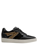 Zapatilla casual de mujer con diseño moderno en negro y leopardo, ideal para destacar en cualquier ocasión.