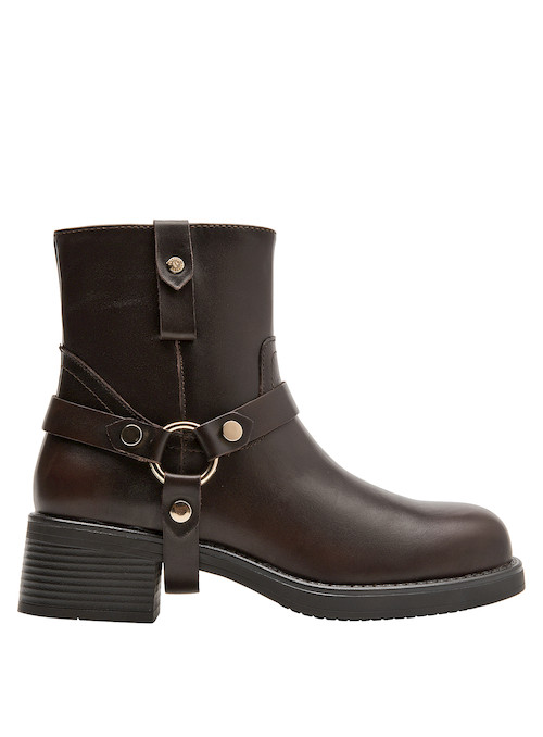 Botín de cuero MORO, comodidad y estilo en cada paso para mujeres vanguardistas.