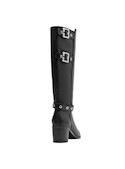 Bota negra de Pollini, diseño elegante y moderno, perfecta para un look atractivo.