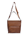 Textura del material PU del tote bag, resaltando su suavidad y atractivo color camel.