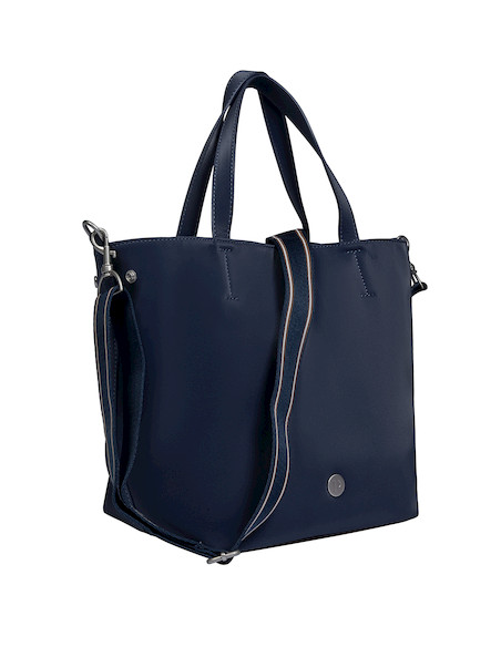 Interior de la bandolera azul para mujer, mostrando espacio ideal para llevar lo esencial.
