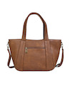 4Tote bag de PU con textura en color camel, correa ajustable y extraíble para mayor comodidad.