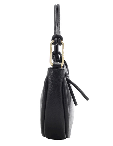 Bolso negro Pollini mostrando su elegante acabado en PU graneado, perfecto para ambientes laborales.