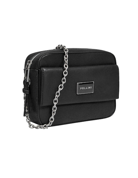 Primer plano de los detalles del bolso Pollini negro, destacando los tirantes ajustables y la hebilla metálica.