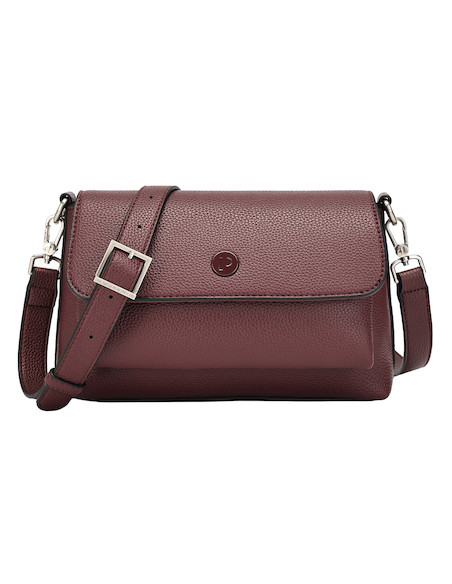 Vista trasera del bolso burdeos, mostrando su forma elegante y diseño moderno.