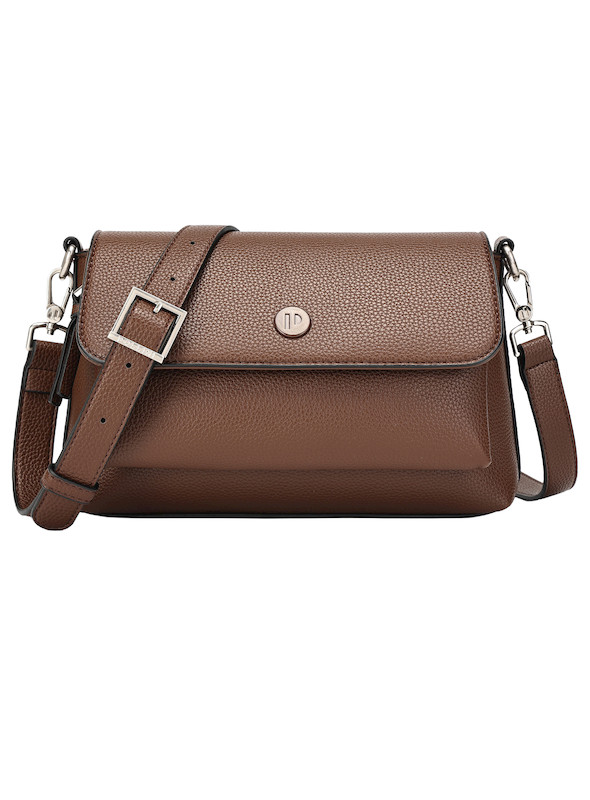 Vista del bolso morado resaltando su diseño elegante y funcional, perfecto para trabajo o citas.