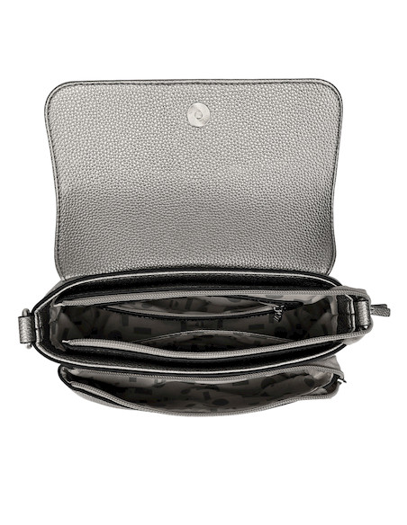 Bandolera plateada de mujer en PU graneado, estilo casual, ideal para uso diario y actividades laborales.
