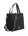 Bandolera negra de Pollini, elegante y funcional para un café con amigas.