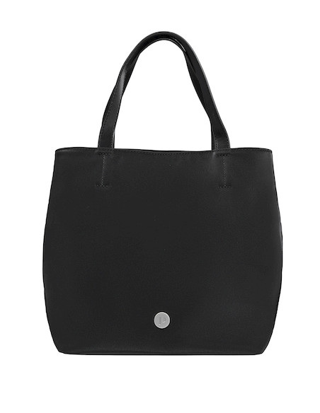 Bolso de nylon negro con tres bolsillos prácticos, ideal para mantener todo organizado.