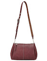 Bolso casual burdeos de mujer, medidas 28x27x9 cm, incluye dos bolsillos para organizar esenciales.
