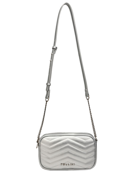 Bolso Pollini en tono plateado, perfecto para la mujer moderna y elegante.