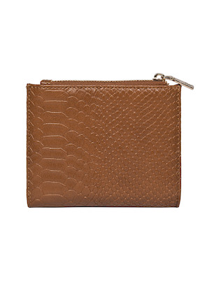 Billetera casual de mujer en PU camel, diseñada para adaptarse a un estilo de vida dinámico y moderno.